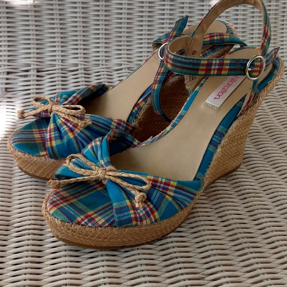 Xhilaration wedges